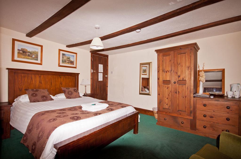 The White Hart Hotel Menheniot Pokoj fotografie
