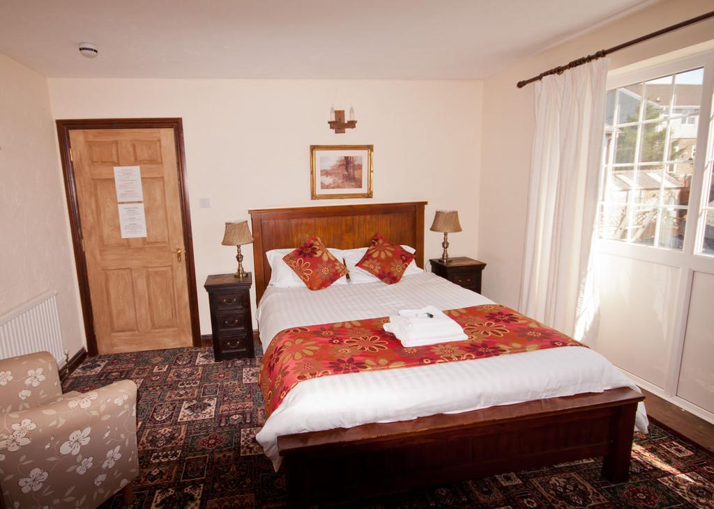 The White Hart Hotel Menheniot Exteriér fotografie